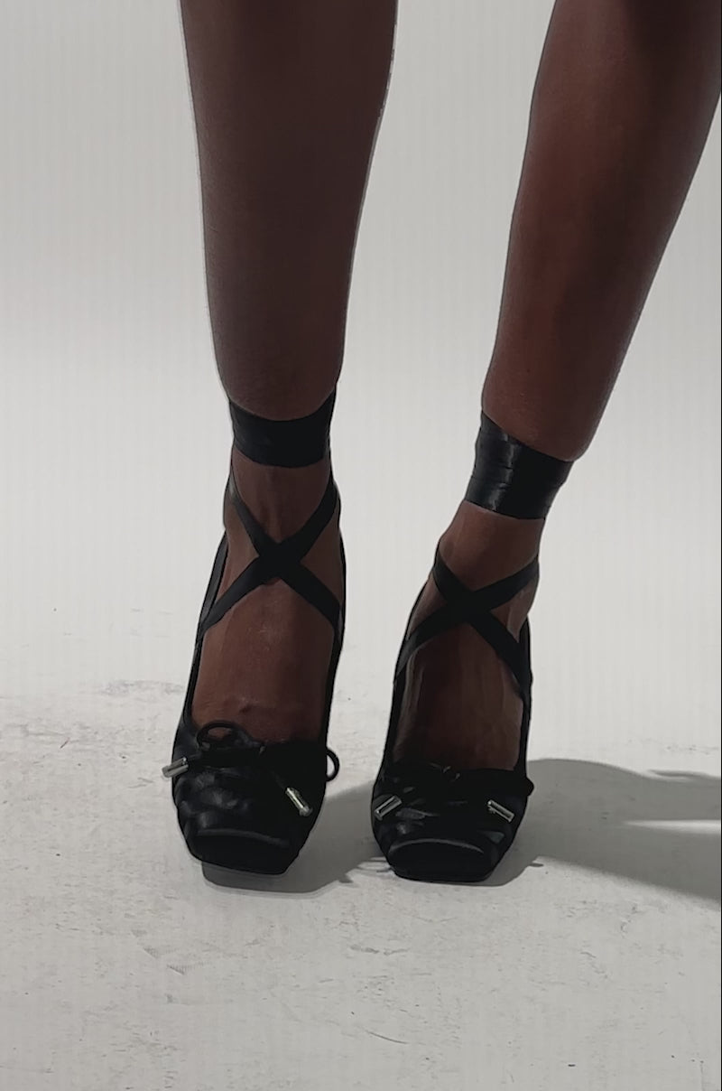 AZALEA WANG PAVARTI BLACK BALLET PUMP – AKIRA