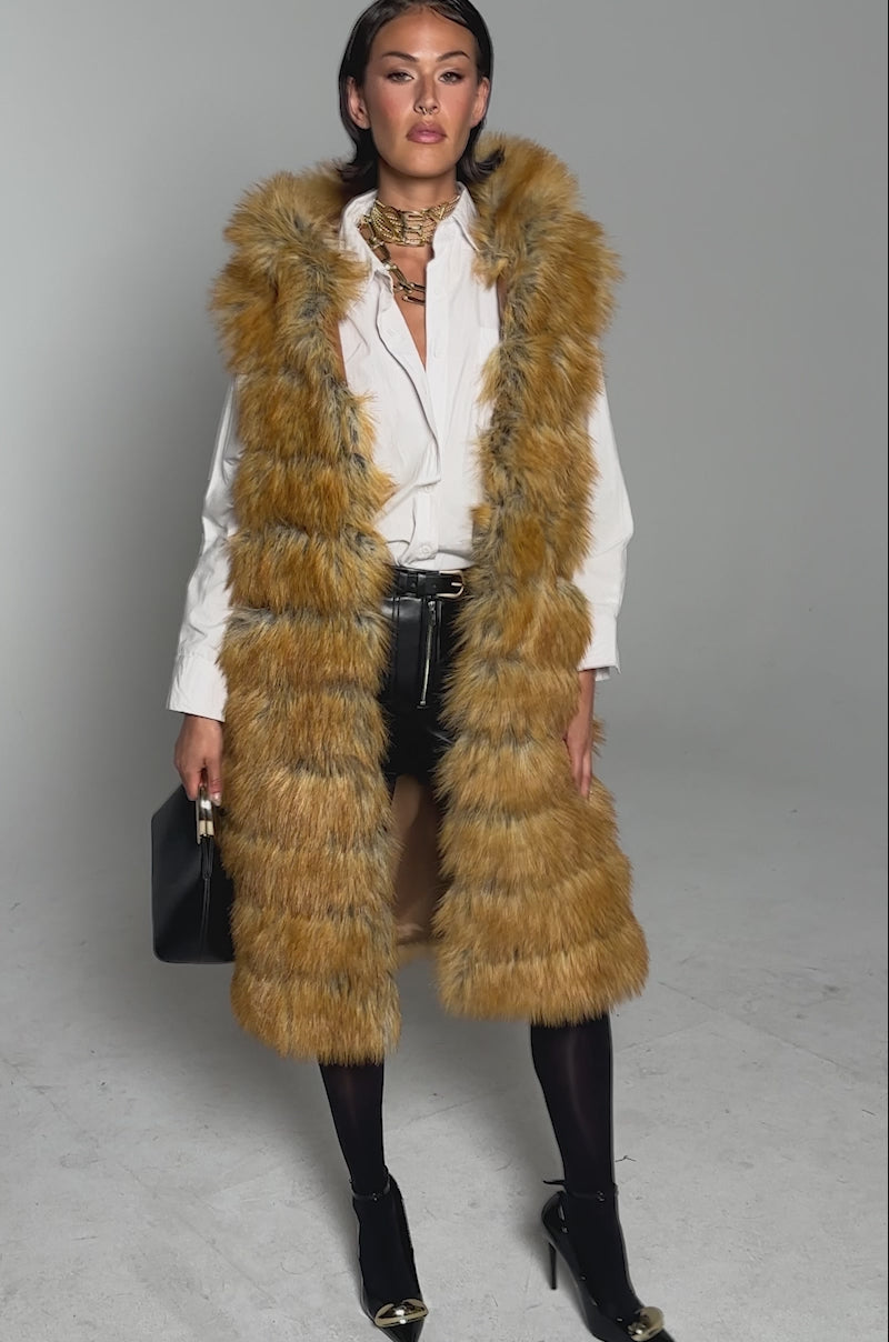 SLY HOODED FAUX FUR VEST – AKIRA