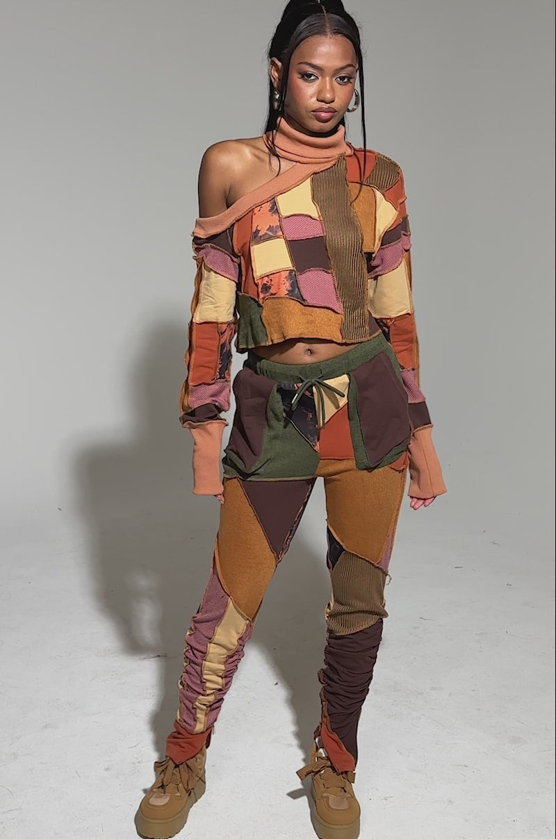 CATCH FEELINGS PATCHWORK SWEATSHIRT – AKIRA