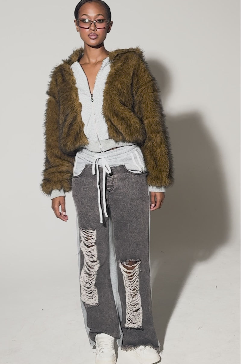 reversal もこもこトレーナー BEST OF BOTH WORLDS REVERSIBLE FUR SWEATSHIRT – AKIRA