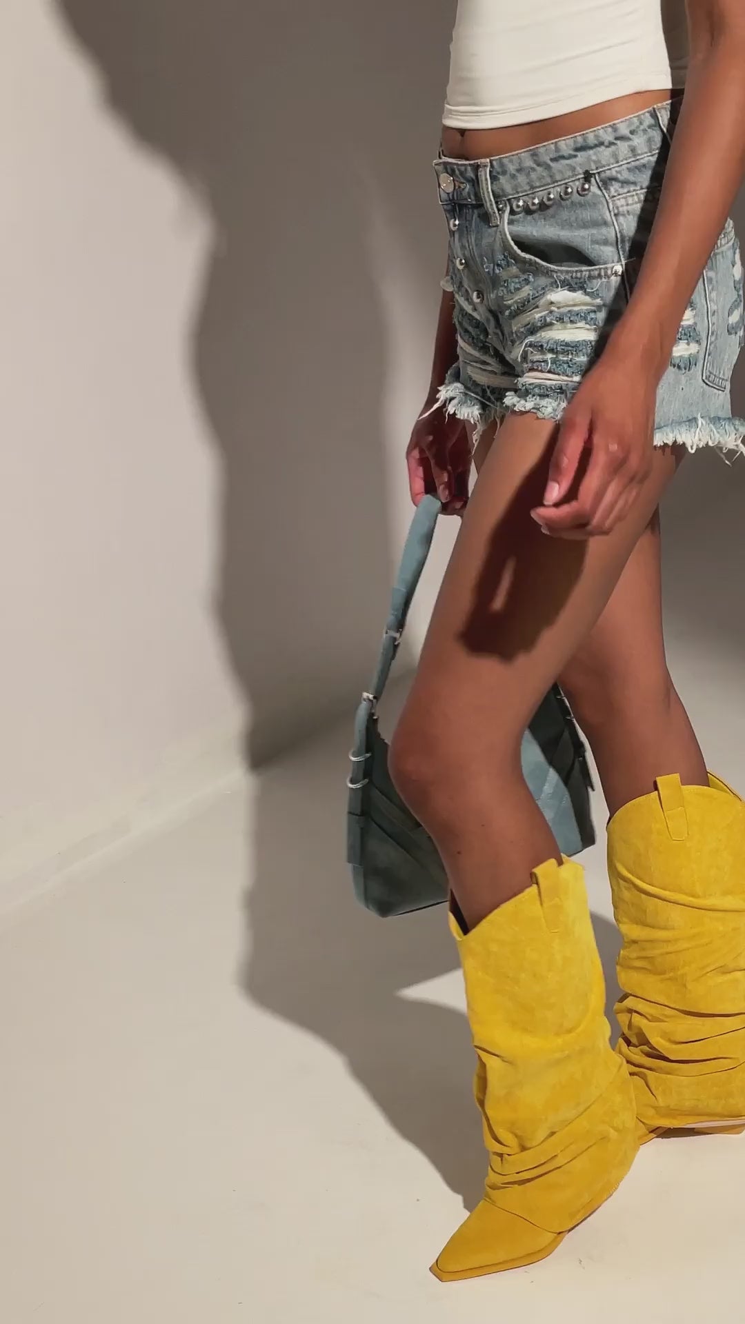 LETTICE-YELLOW