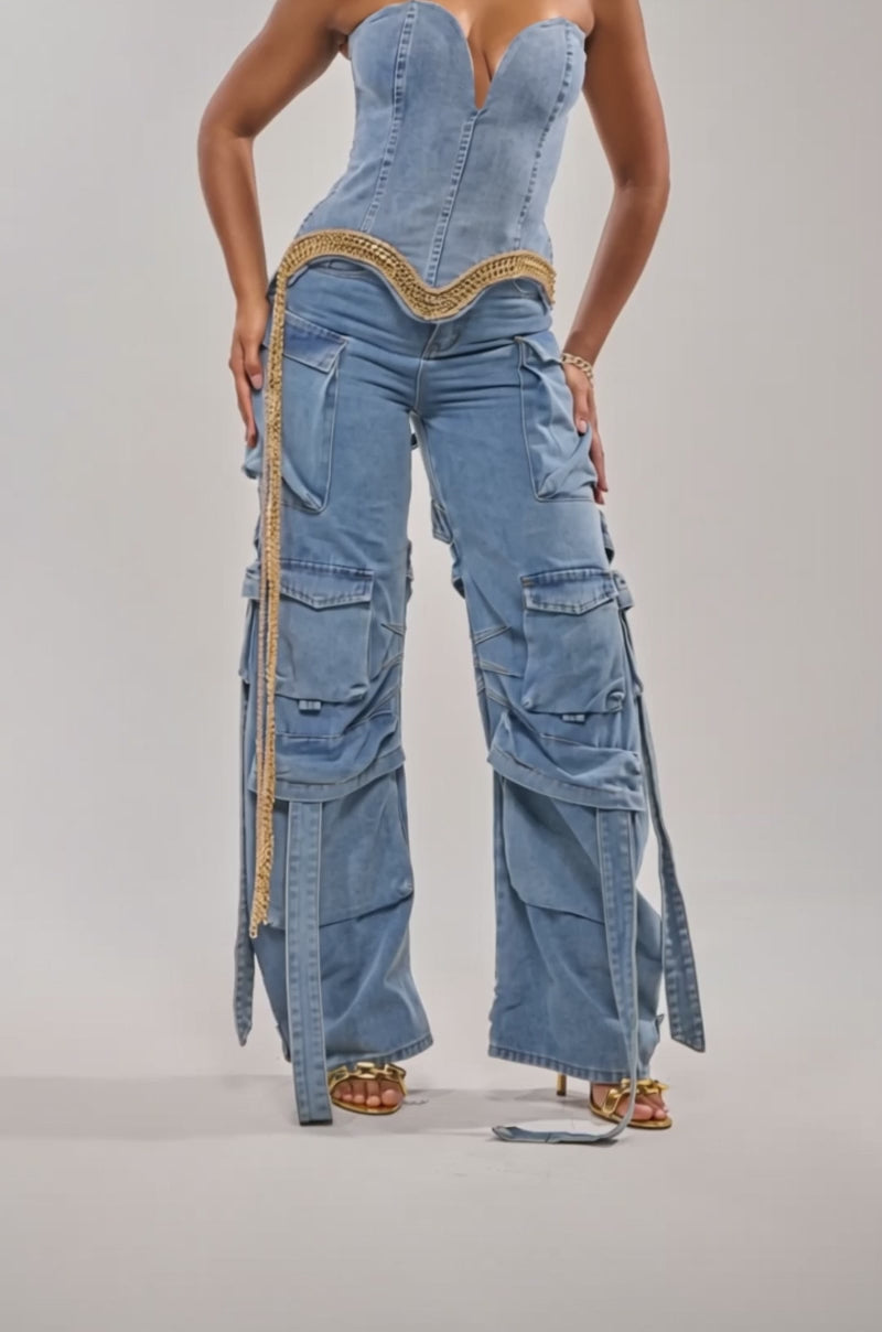 CHECK OUT THE BACK CUTOUT RELAXED DENIM – AKIRA
