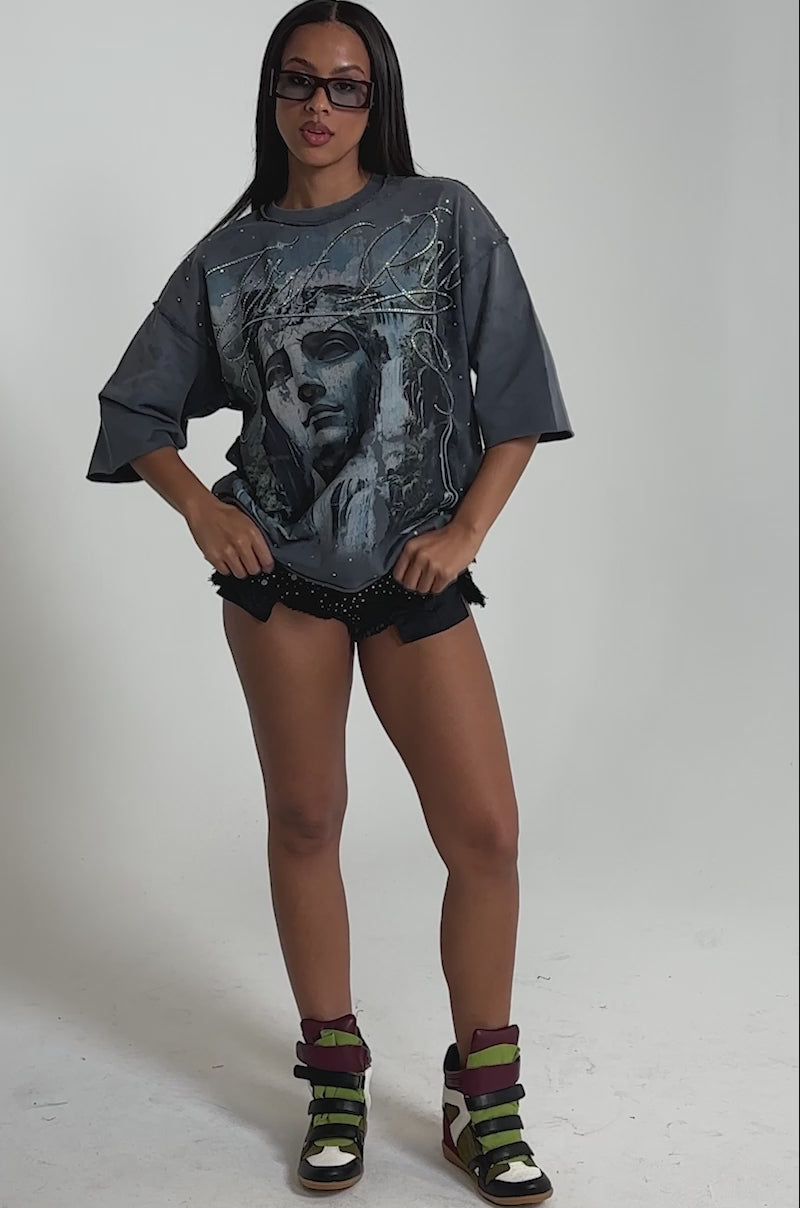 FIRST ROW DIVINE RIGHT FRENCH TERRY TEE – AKIRA