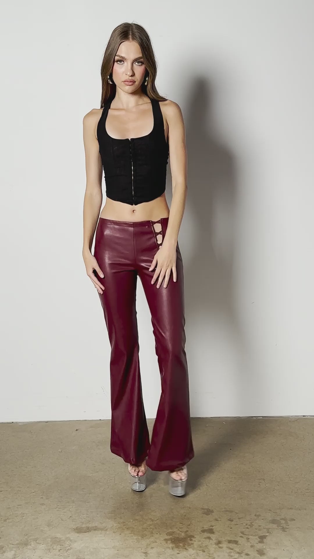 パンツ IIROT / Aynthetic Leather Cropped Pants IIROT/イロット】Aynthetic Leather Cropped Pant 020-022-WP50