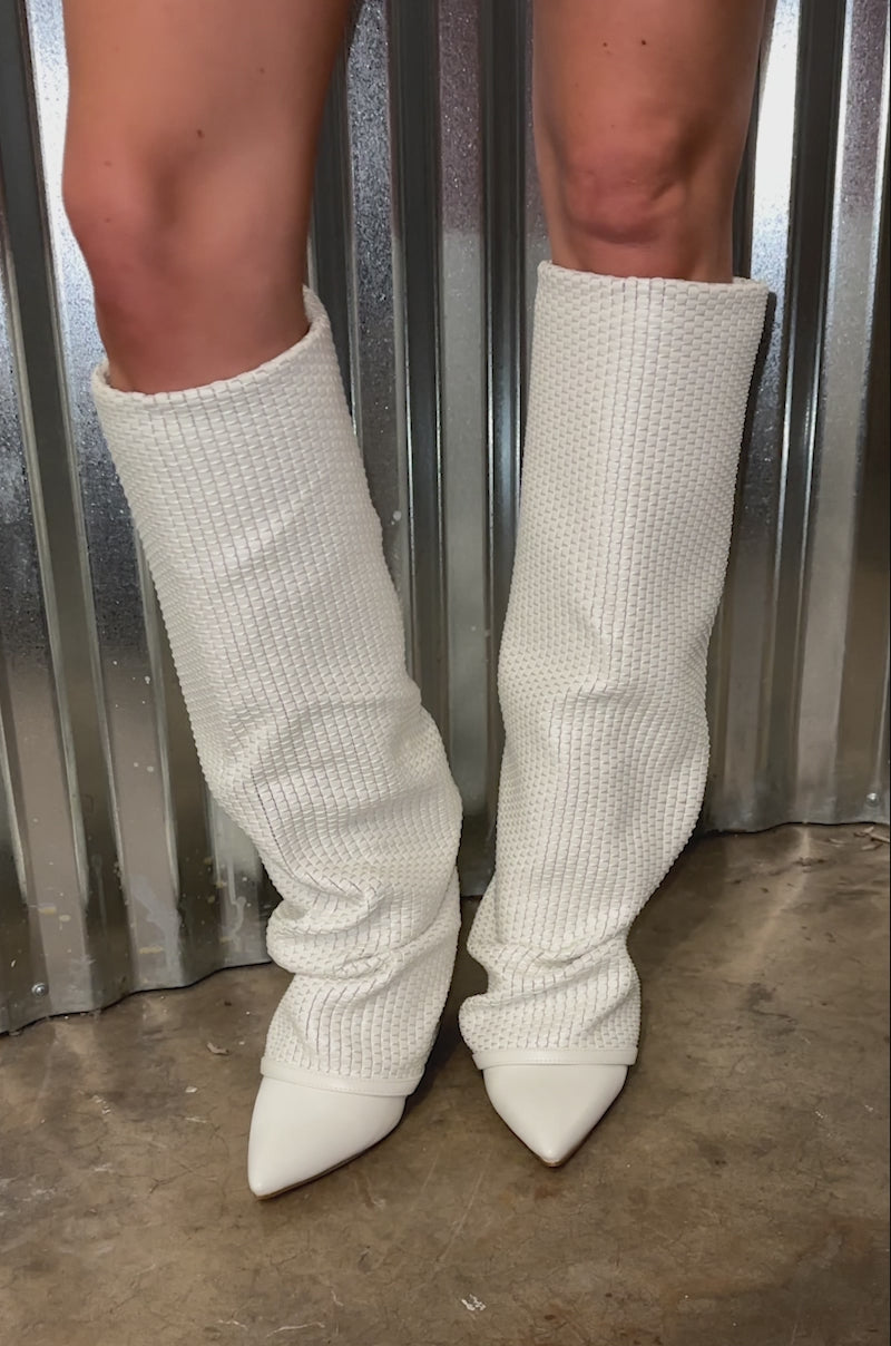 AZALEA WANG BRETANGE WOVEN PU FOLD OVER BOOT IN WHITE – AKIRA