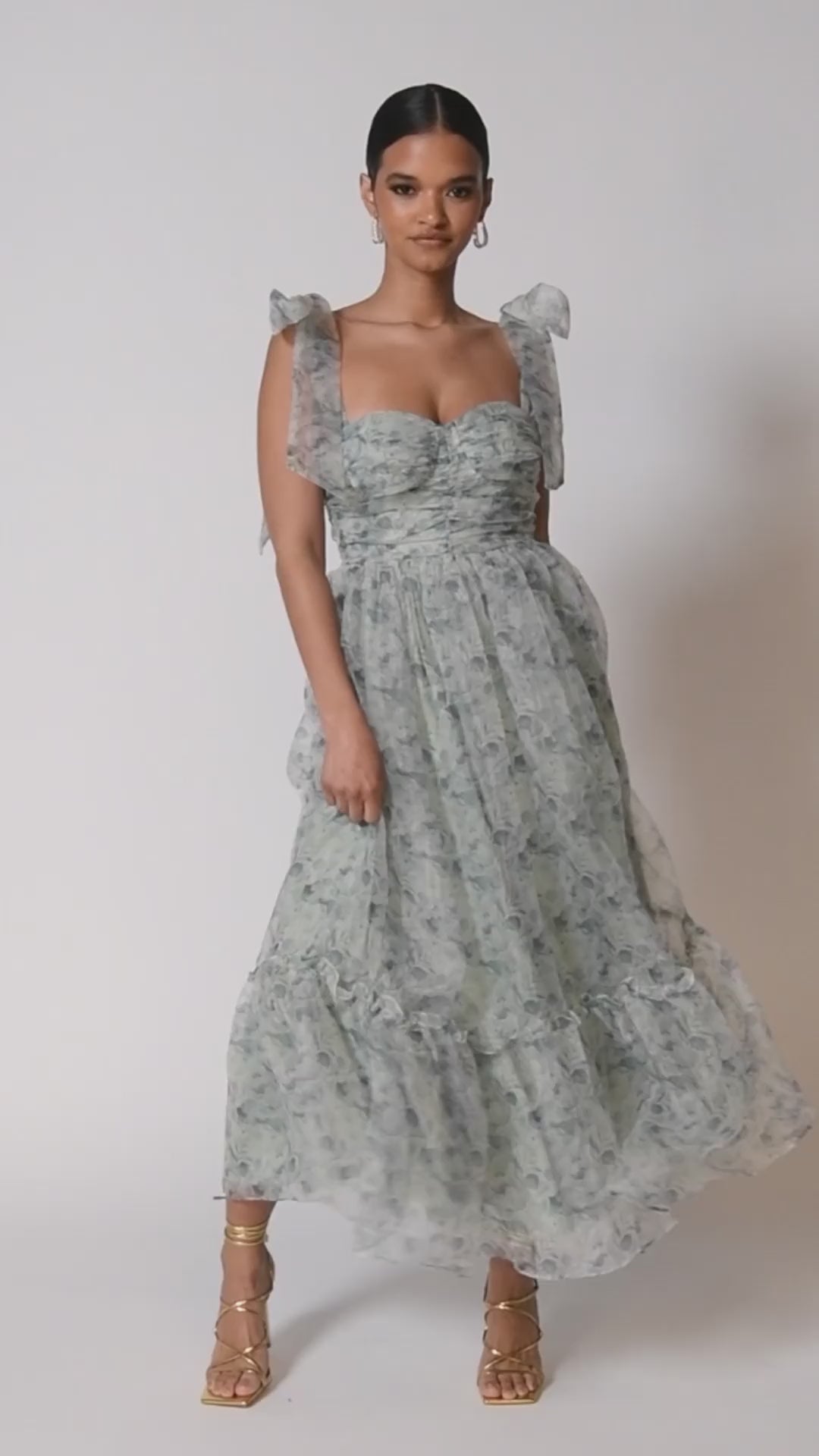 fitted lace wedding dress EMMA FLORAL MAXI DRESS – AKIRA