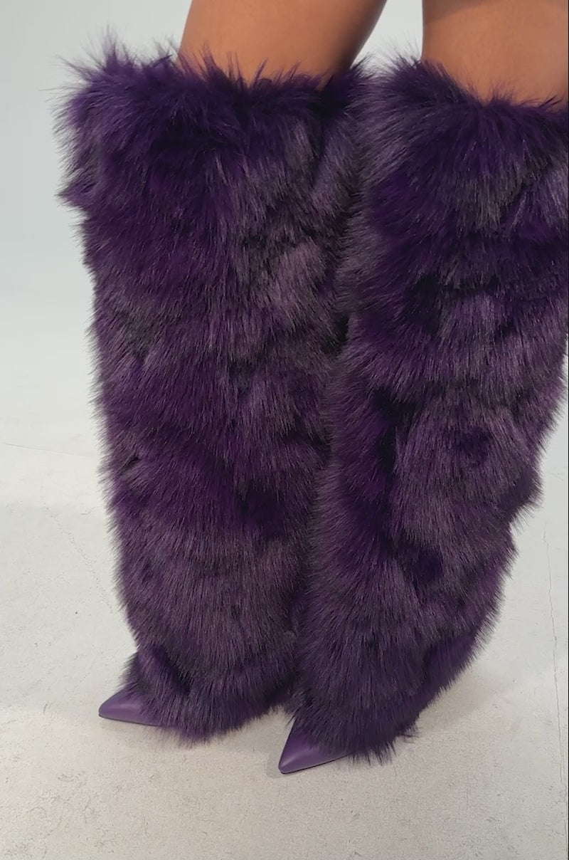 Video of woman modeling the AZALEA WANG LANGLEYE PURPLE THIGH HIGH STILETTO BOOT 