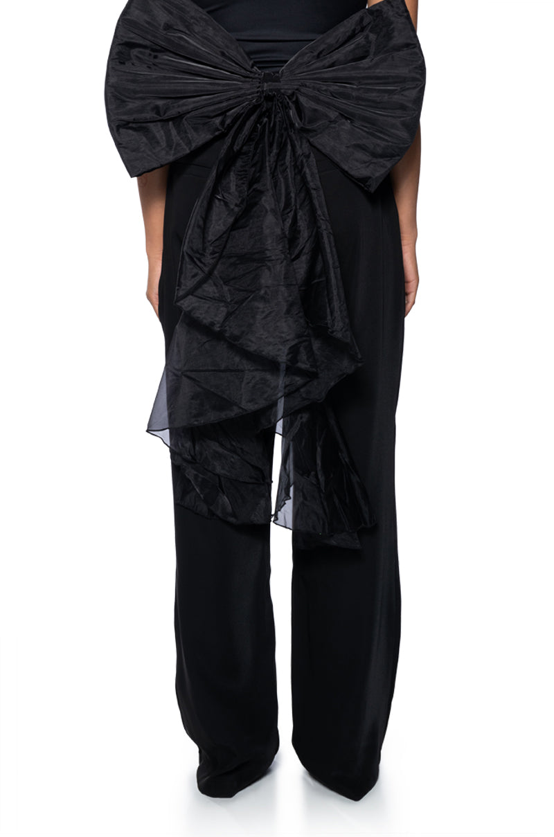 Side View Princess Treatment Bow Belt