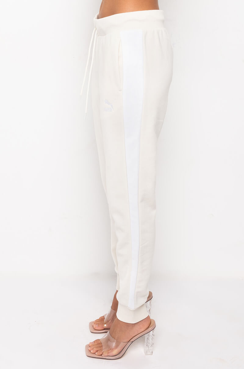 Detail View Puma Iconic T7 Track Pants