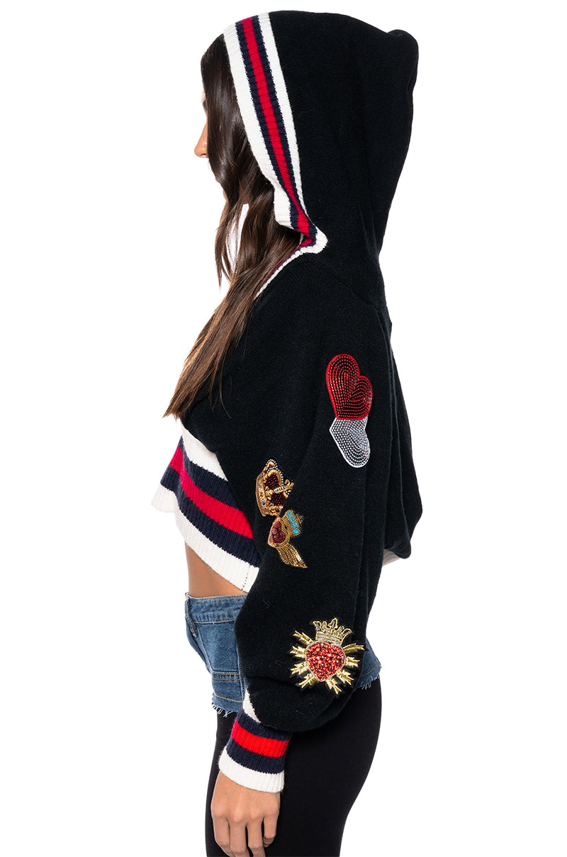Detail View Queen Of Hearts Hooded Sweater