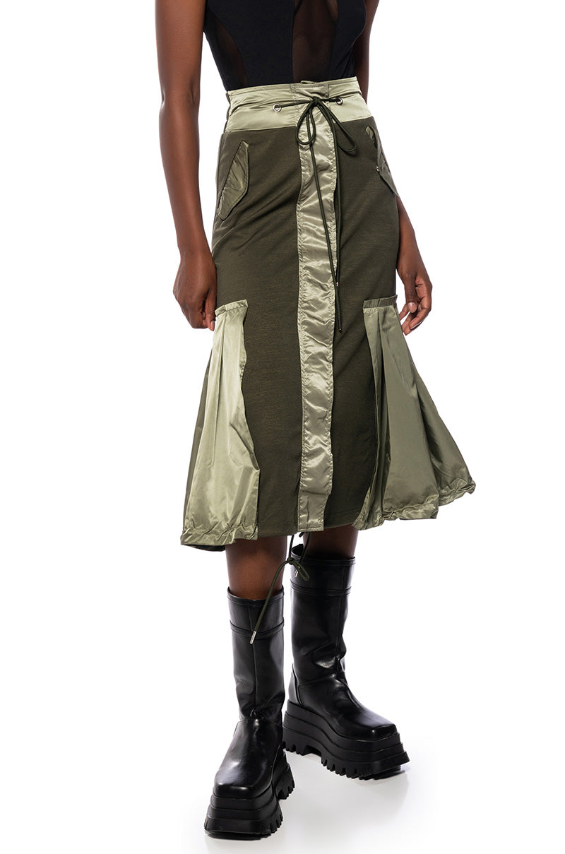 Side View Quincy Color Blocked Midi Skirt view 3