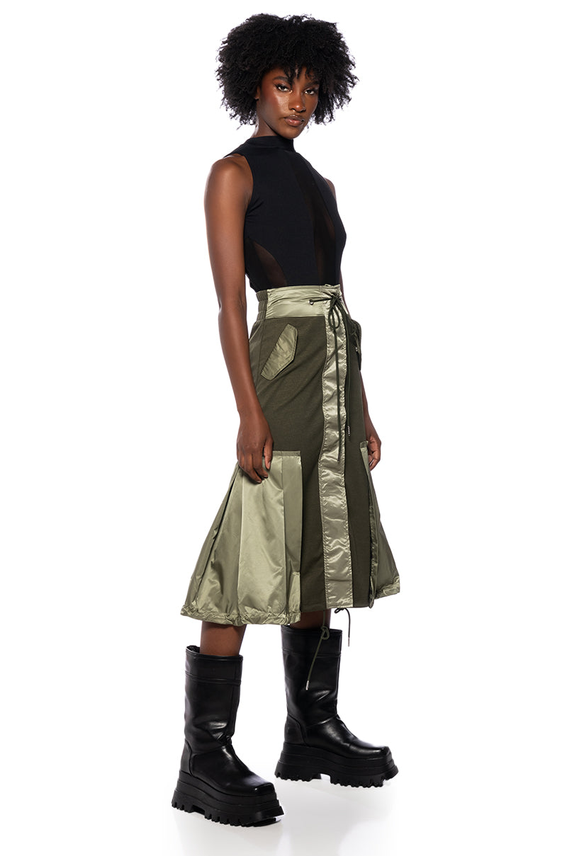 Detail View Quincy Color Blocked Midi Skirt view 7
