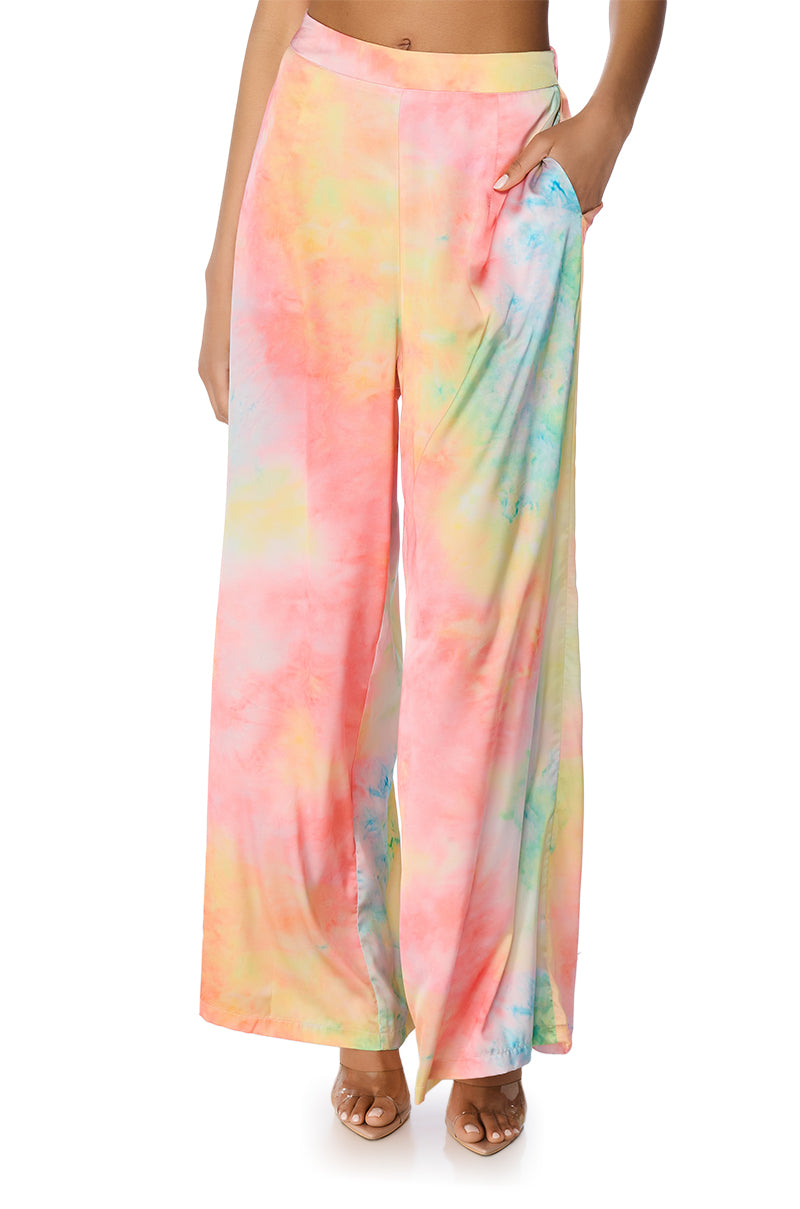 Front View Resort Baddie Ombre Print Palazzo Pant