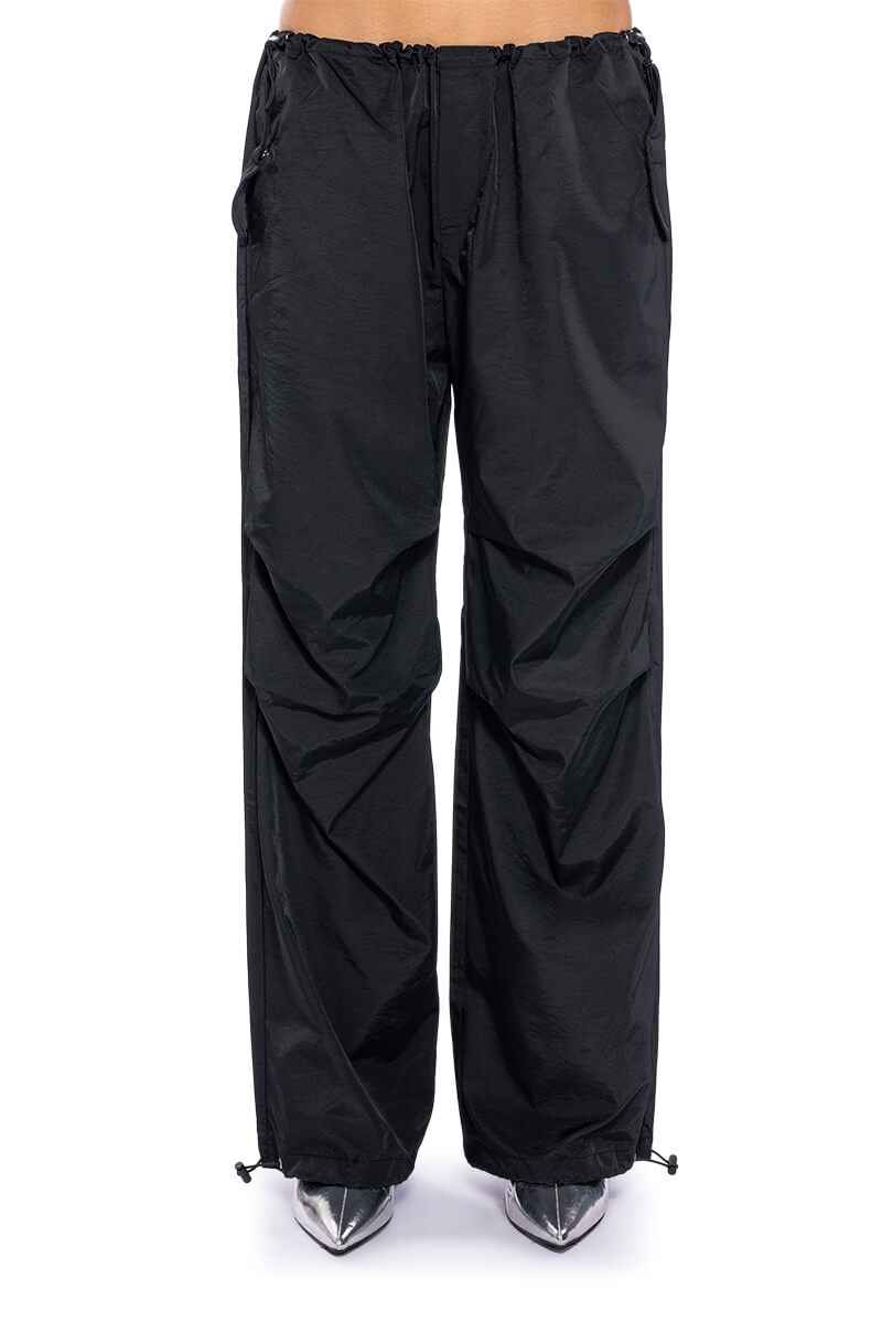 Extra View Riley Wide Leg Parachute Pant 12
