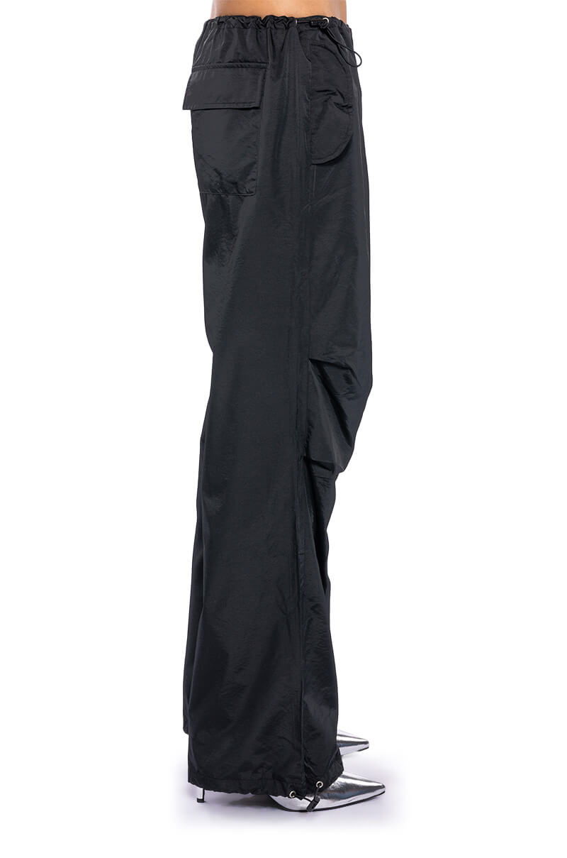 Extra View Riley Wide Leg Parachute Pant 14