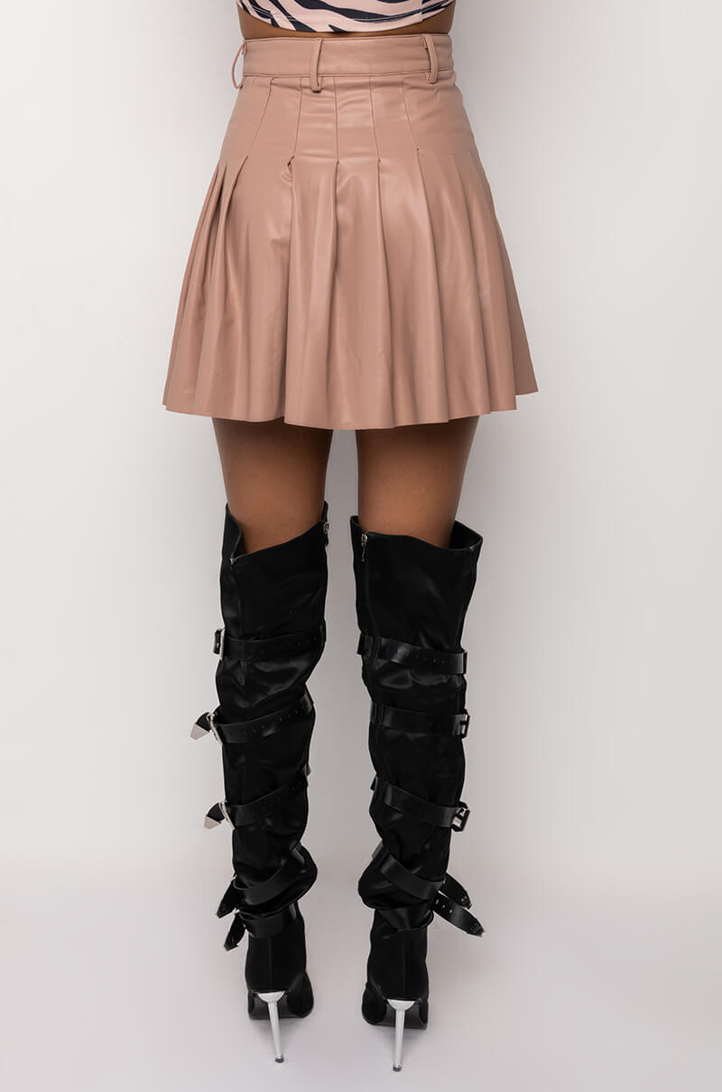 Extra View Rio Pleated Faux Leather Mini Skirt