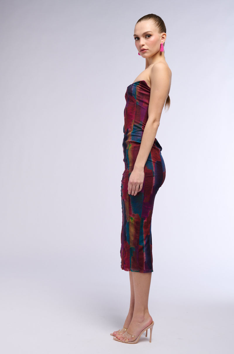 Detail View Rizza Printed Mesh Midi Dress