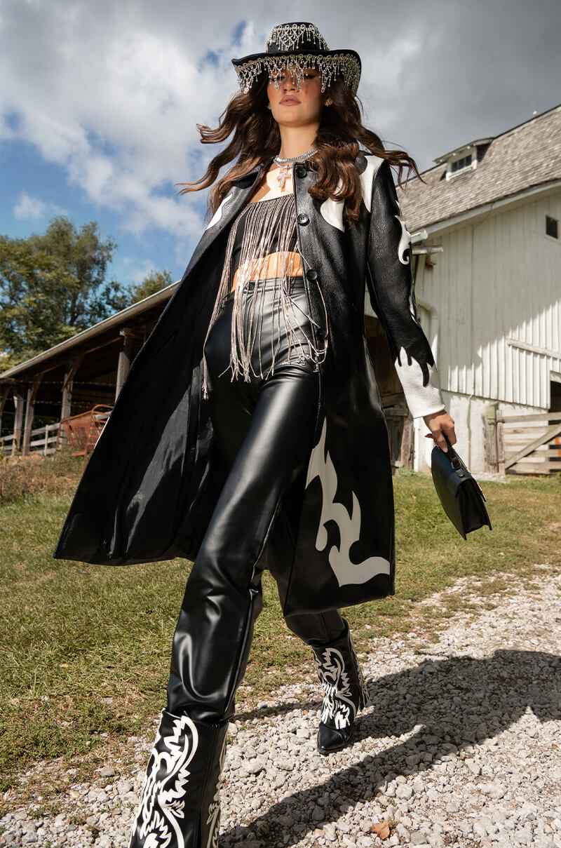 Side View Robot Cowgirl Pu Trench Jacket