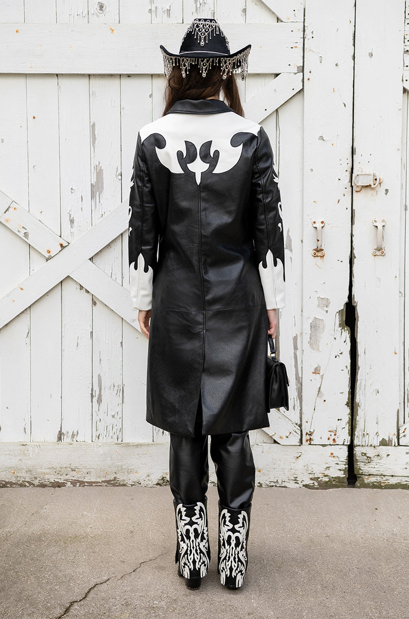 Extra View Robot Cowgirl Pu Trench Jacket