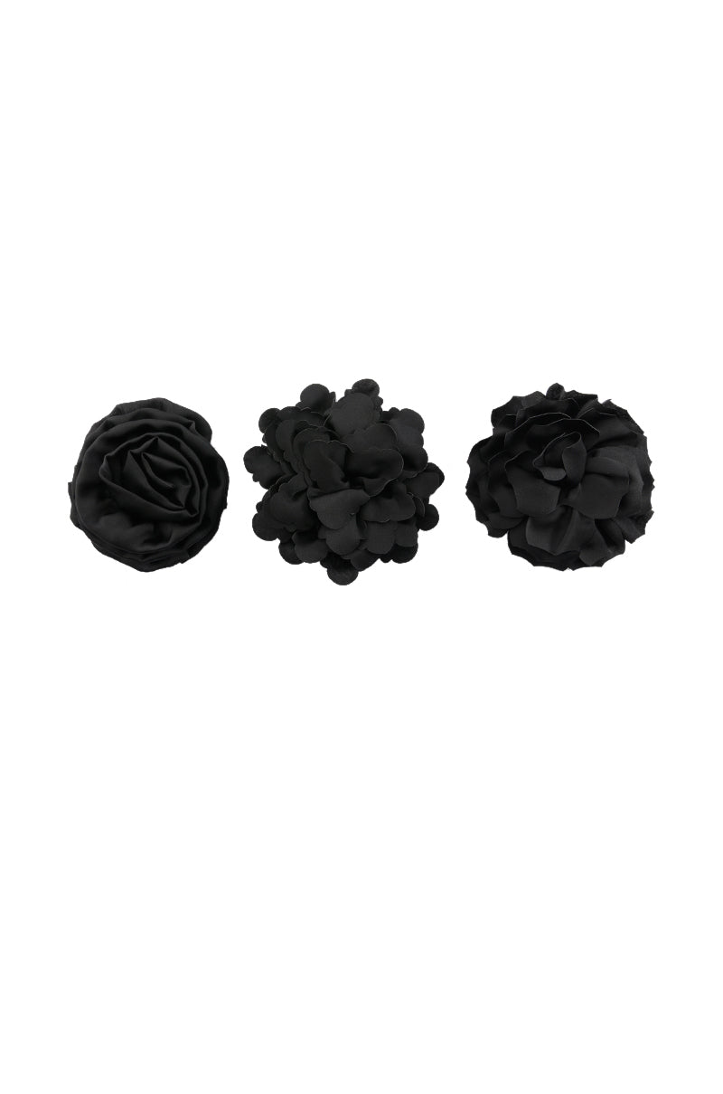 Side View Romance Me Floral Hair Clips Set