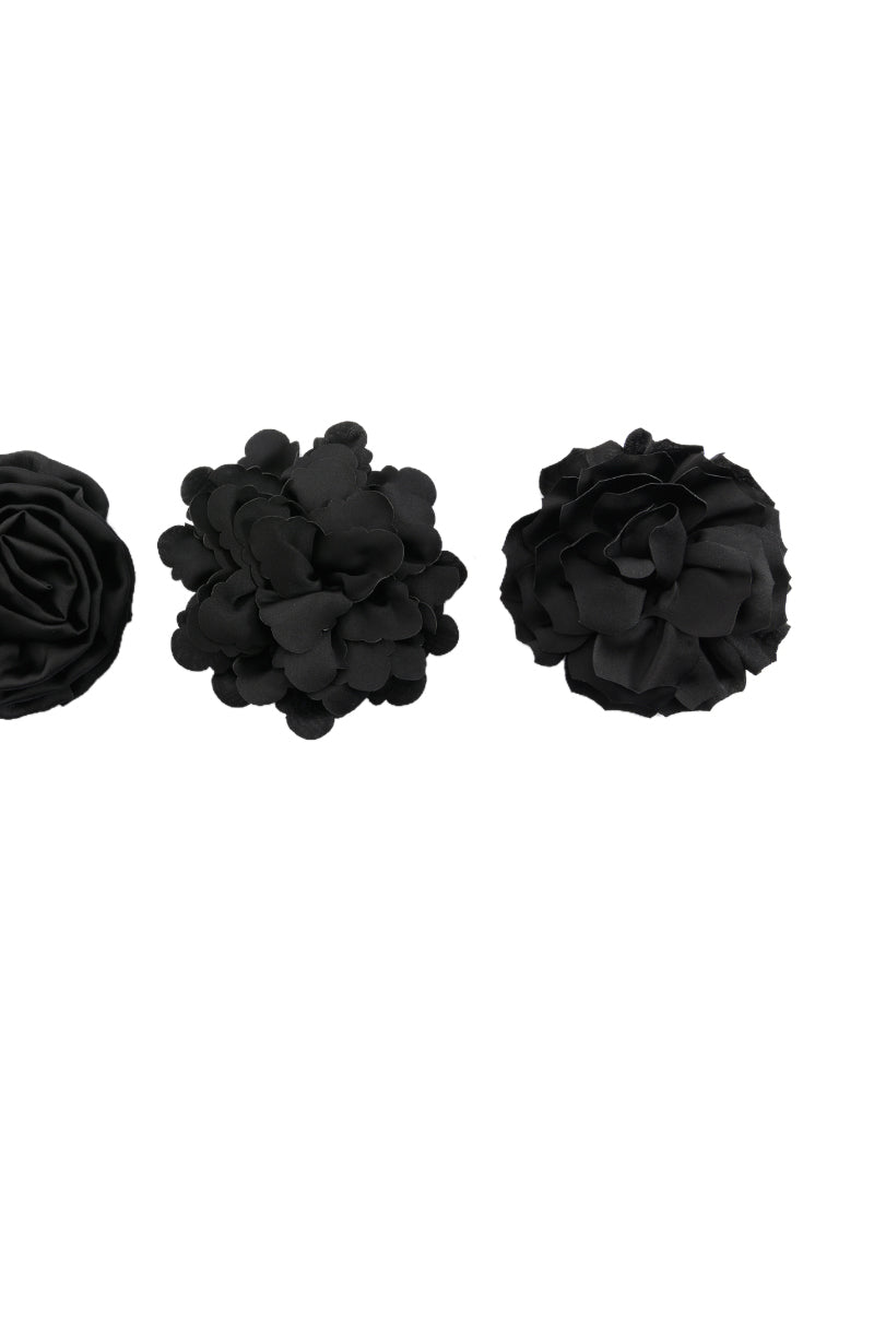 Back View Romance Me Floral Hair Clips Set