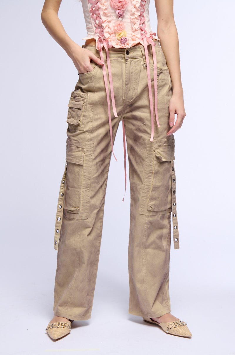 Front View Rowan Cargo Pant