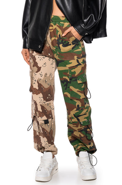 Off white reconstructed cargo pants store