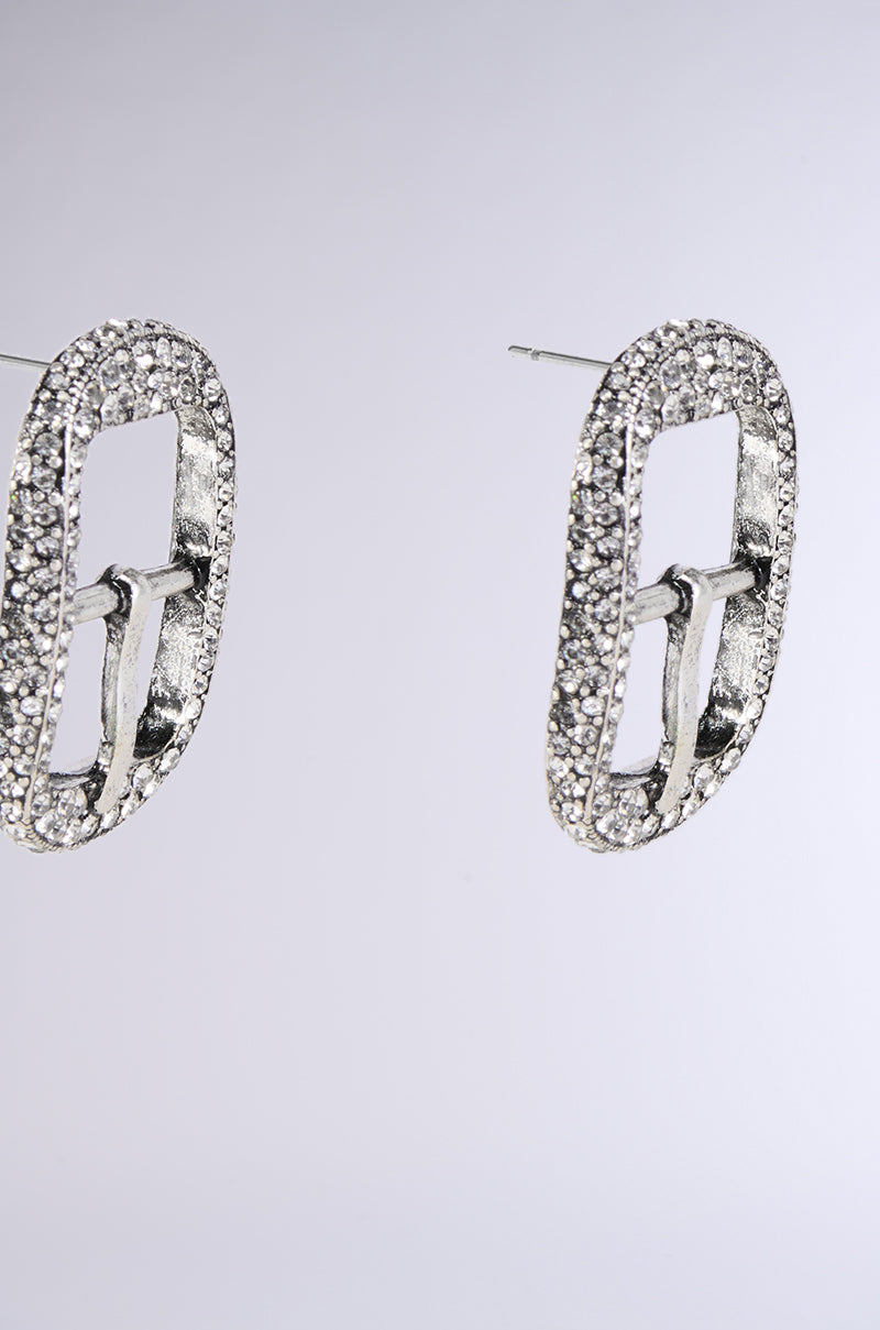 Detail View Safe And Secure Earring