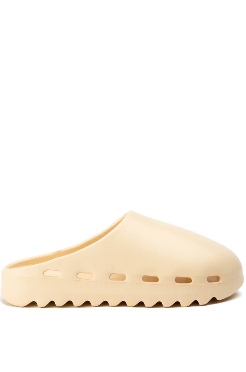 Front View Santa Cruz Slide Sandal