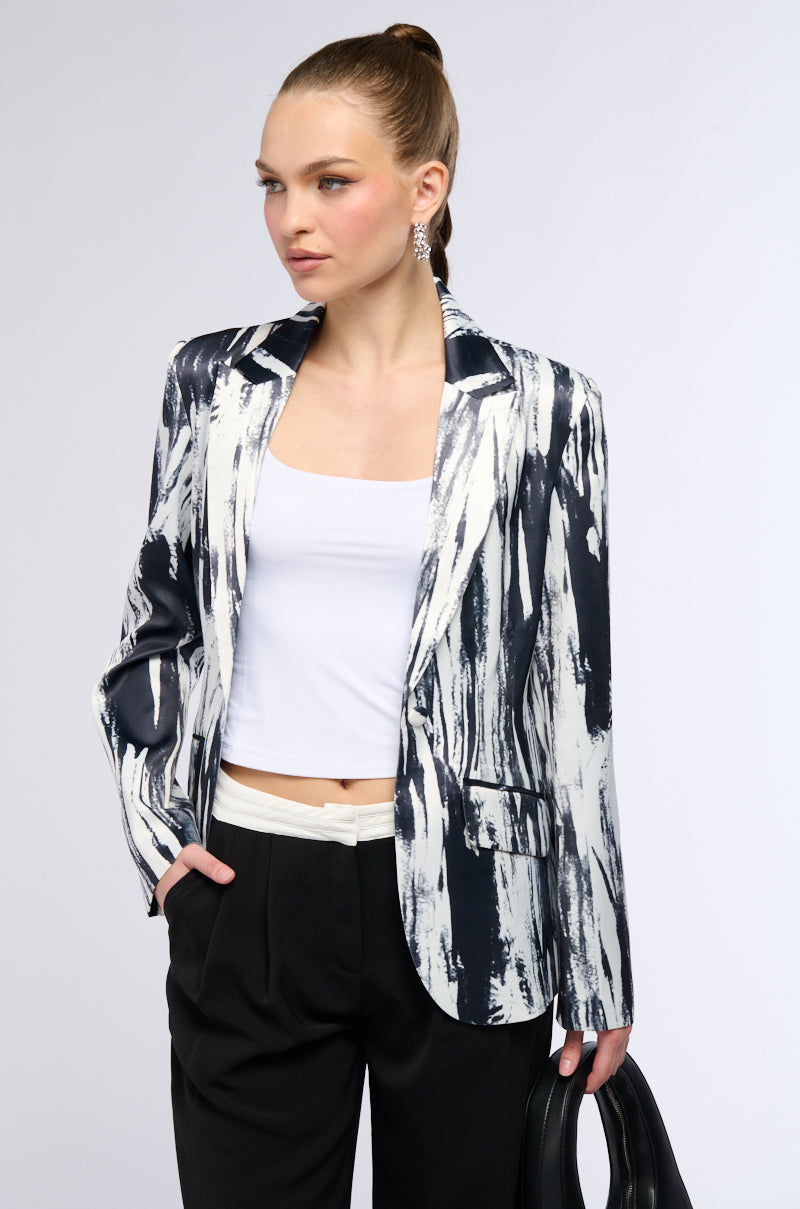 Detail View Satin Scribble Print Blazer 3