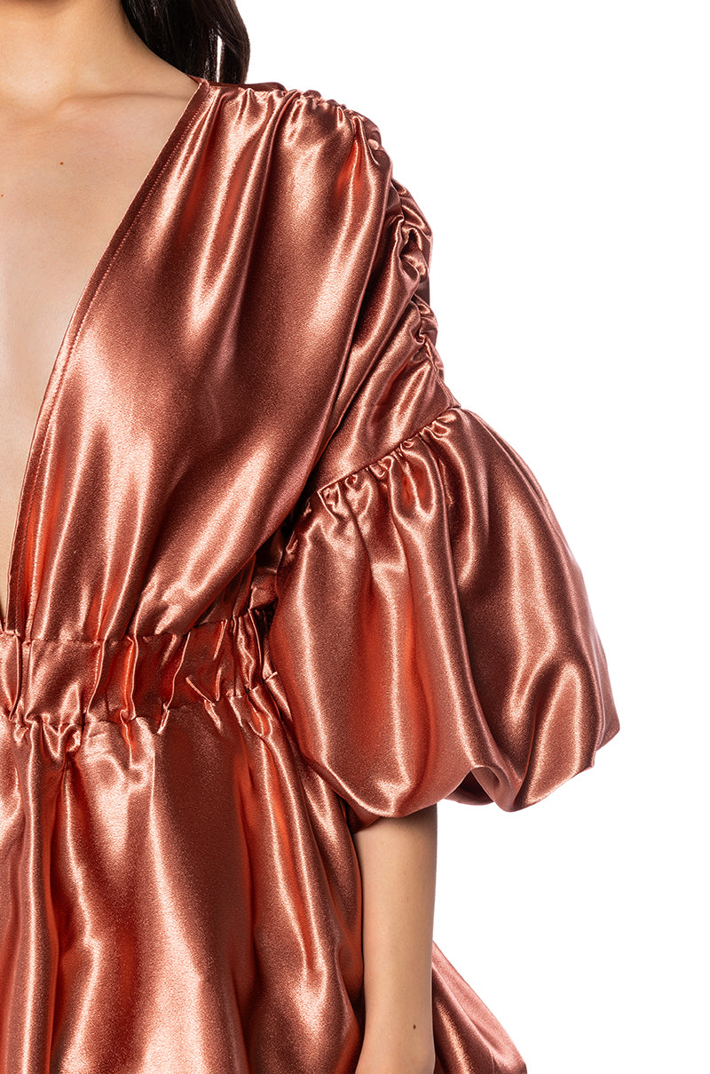SEEING STARS METALLIC MINI DRESS IN GOLD AKIRA SEEING STARS METALLIC MINI DRESS IN GOLD AKIRA