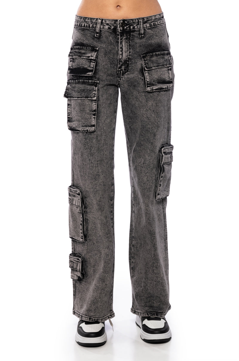 Back View Selina Multi-pocket Cargo Jean