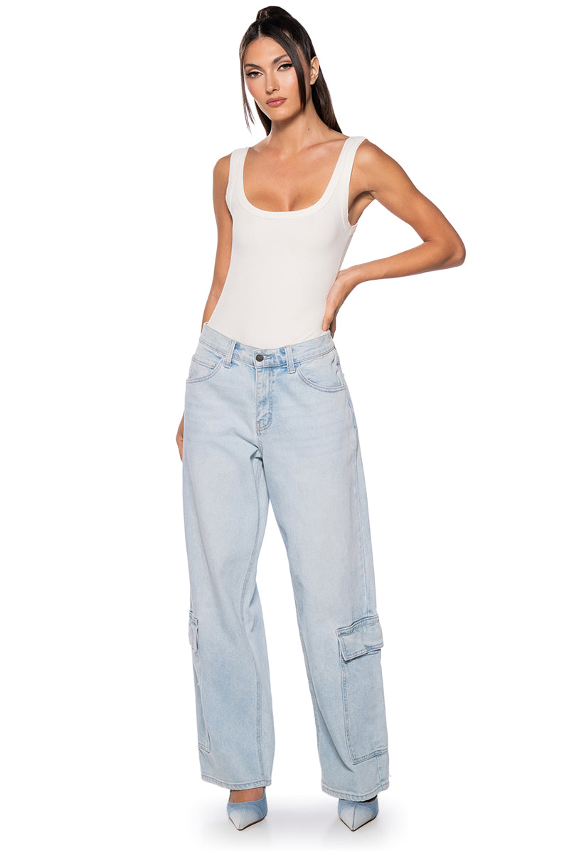 Side View Sexy Seamless Scoop Neck Bodysuit