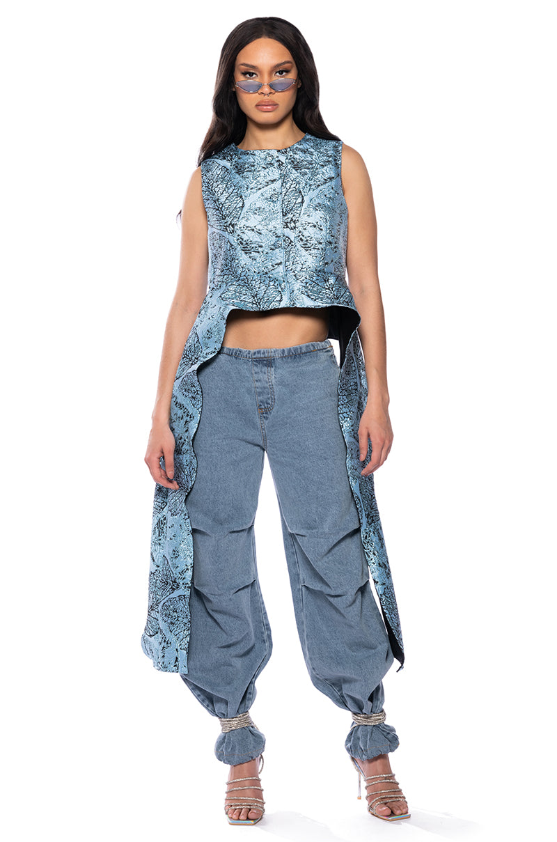 Front View Shi Mei Avant Garde Brocade Vest