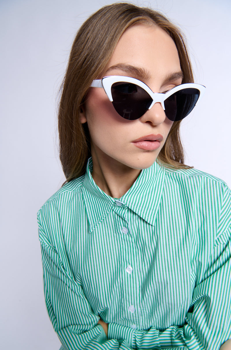Side View Show Me Sunglasses