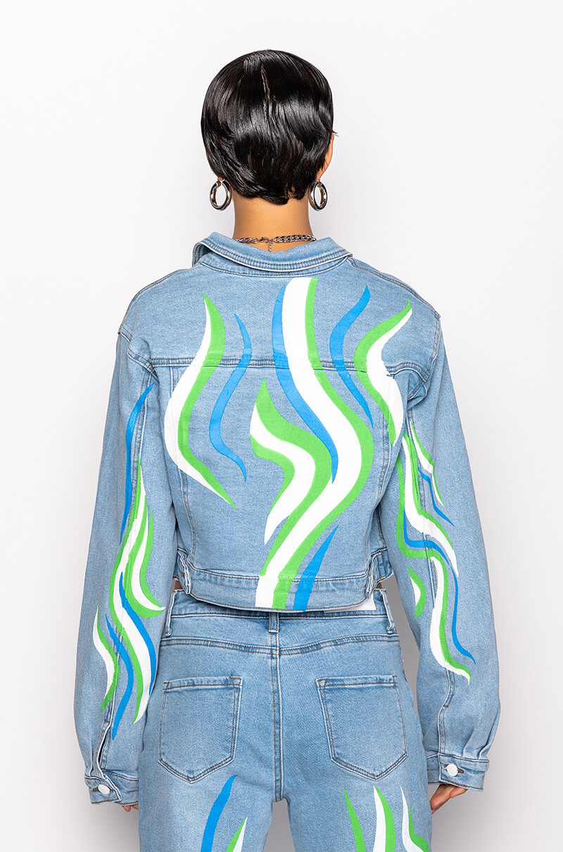 Extra View Smooth Swirlin Crop Denim Jacket