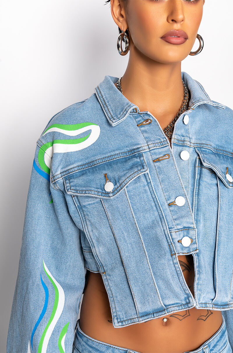 Extra View Smooth Swirlin Crop Denim Jacket