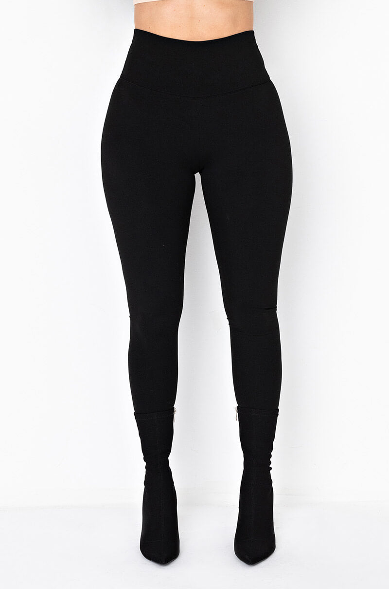 Front View Snatched High Rise Softest Strechiest Leggings