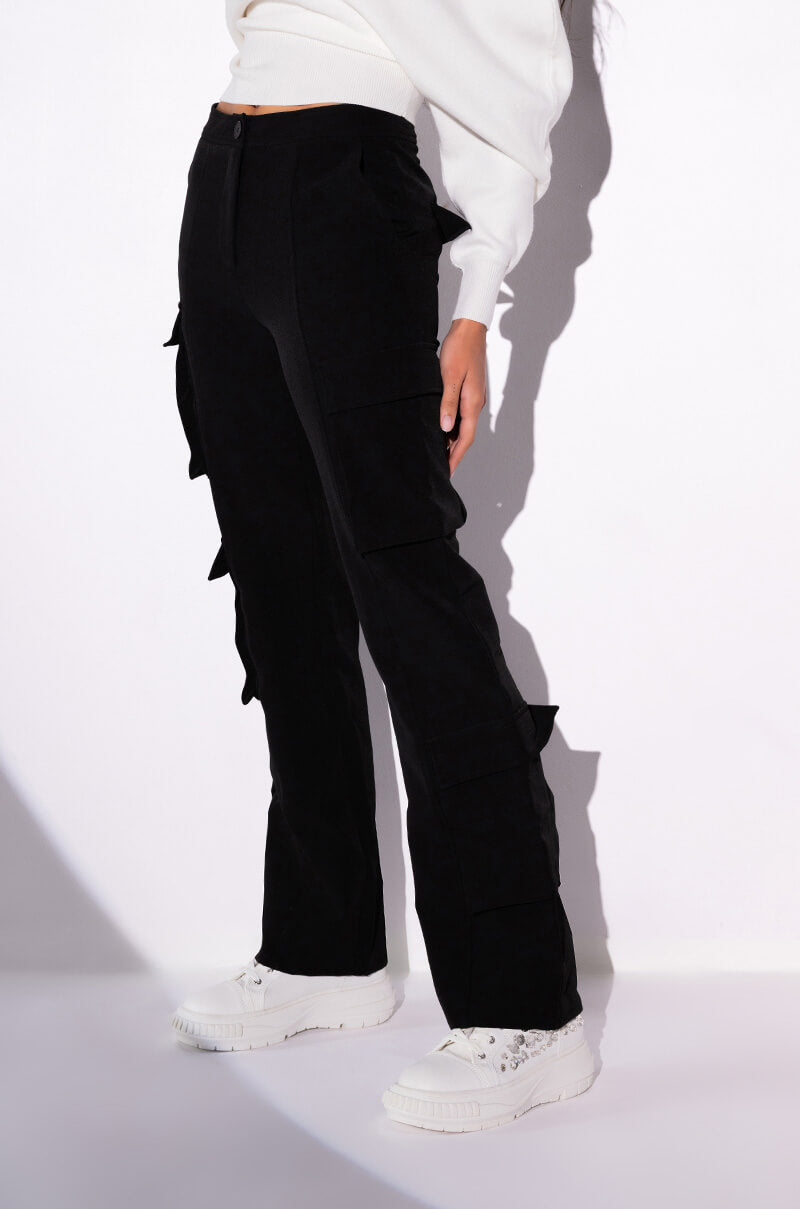 Front View So Scandalous Relaxed Cargo Trouser