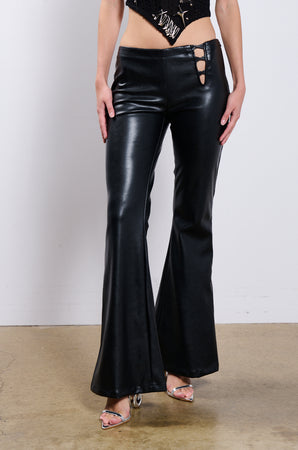 SOMETHING ABOUT YOU FAUX LEATHER PANT IN BLACK – AKIRA