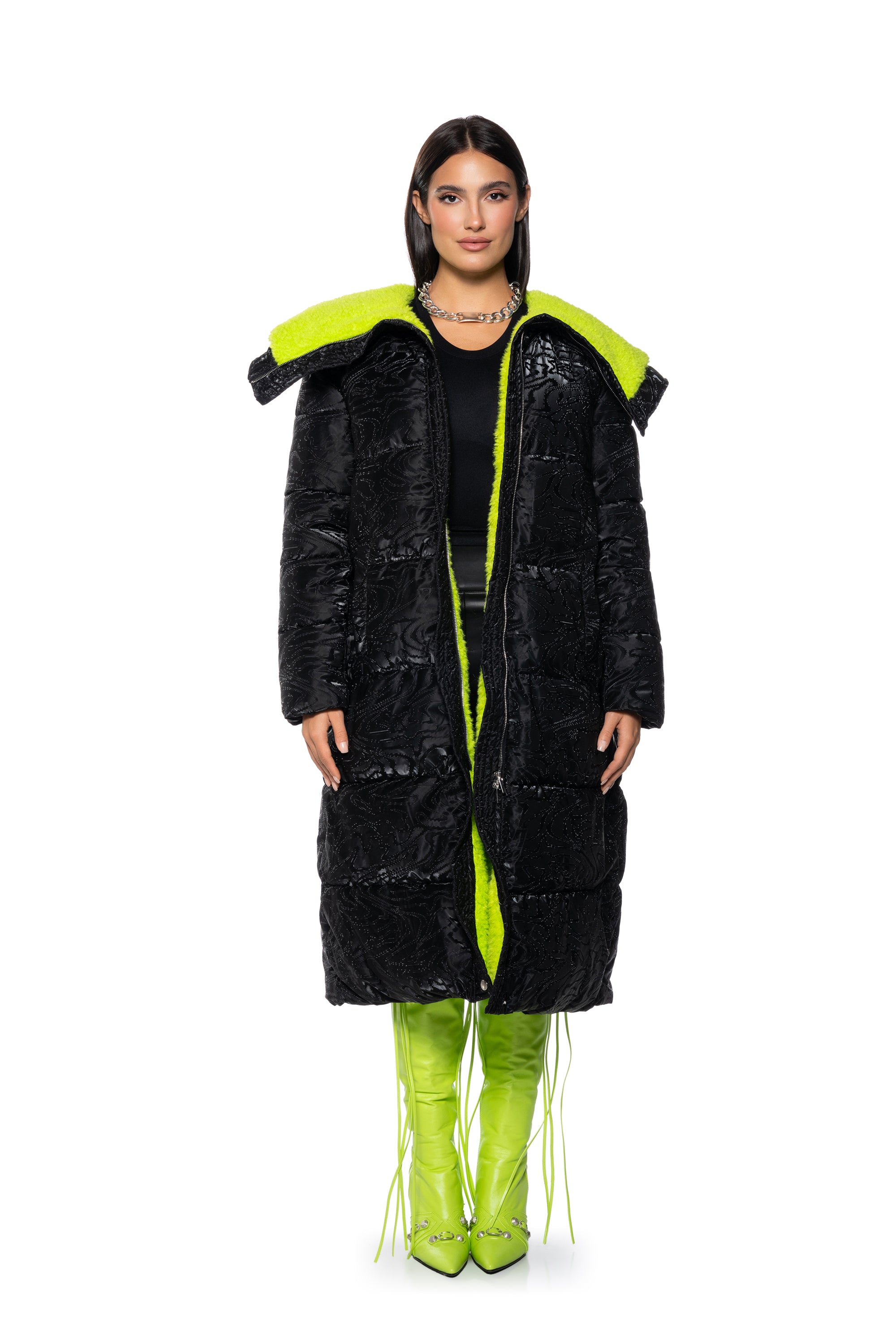 Extra View Stand Out Long Puffer With Sherpa Lining