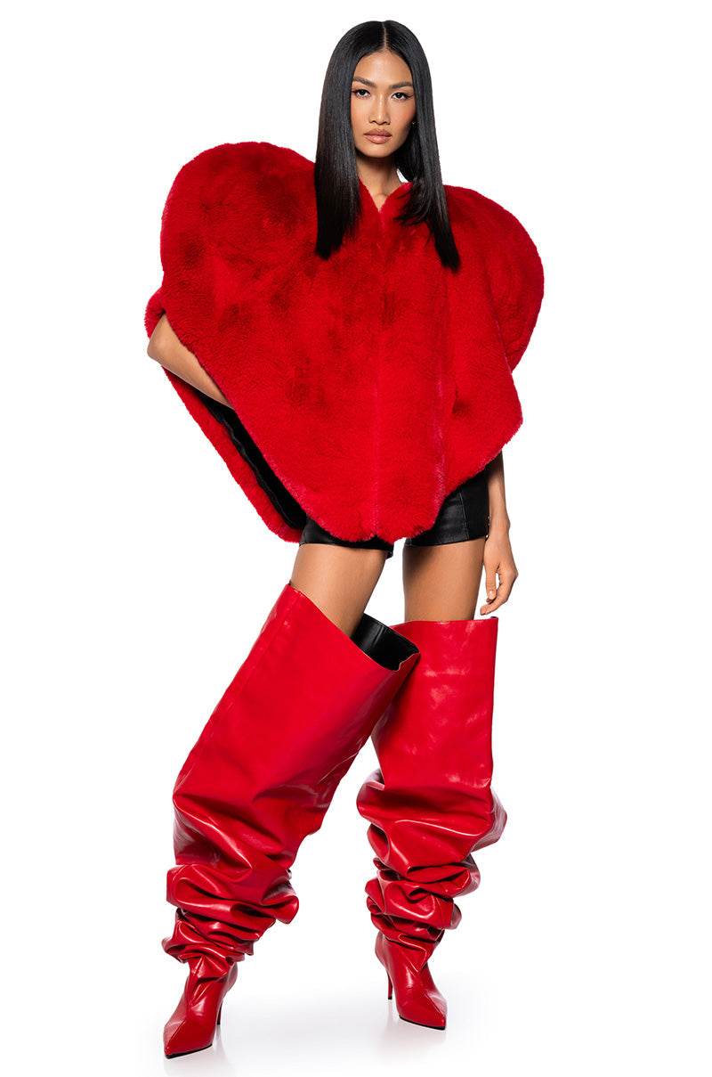 Detail View Star Crossed Lover Faux Fur Heart Vest 3
