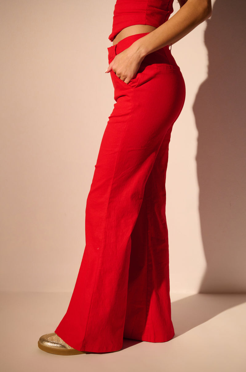 Side View Stretch Linen Red Trouser