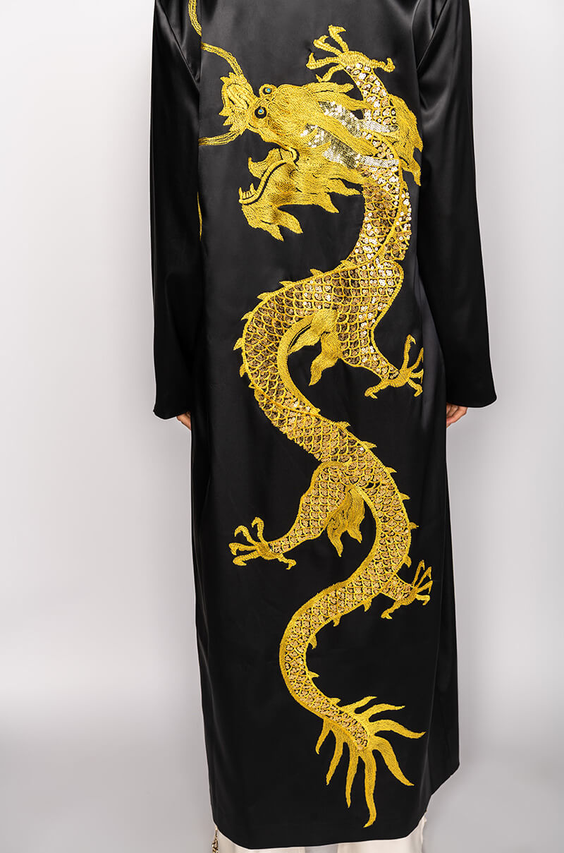 Extra View Sumptuous Satin Duster With Embroidered Dragon 11