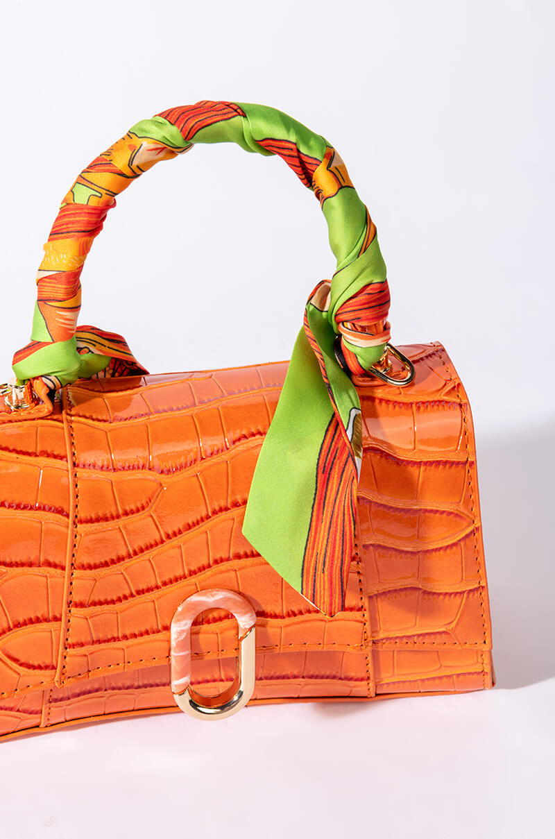 Full View Sundream Batwing Orange Scarf Purse