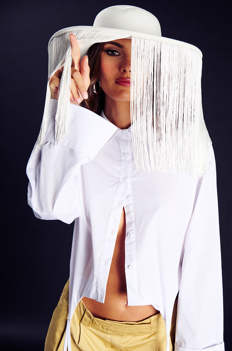 SUPERNOVA FRINGE BRIM HAT IN WHITE – AKIRA
