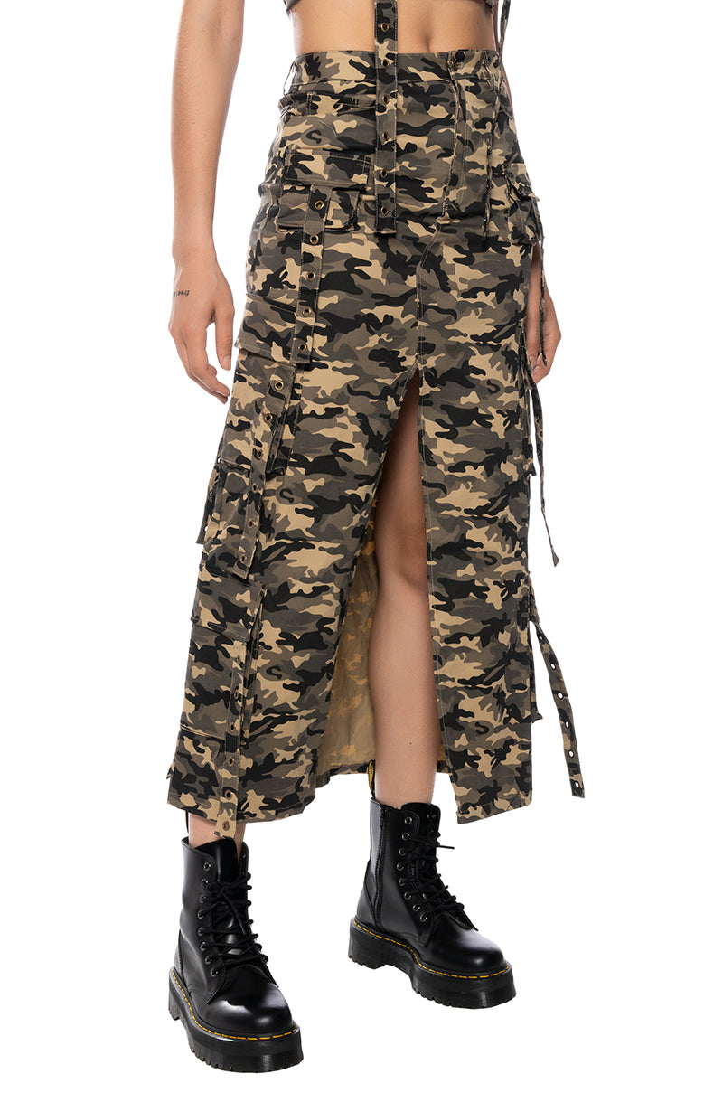 TAYLOR CAMO CARGO MAXI SKIRT view 0