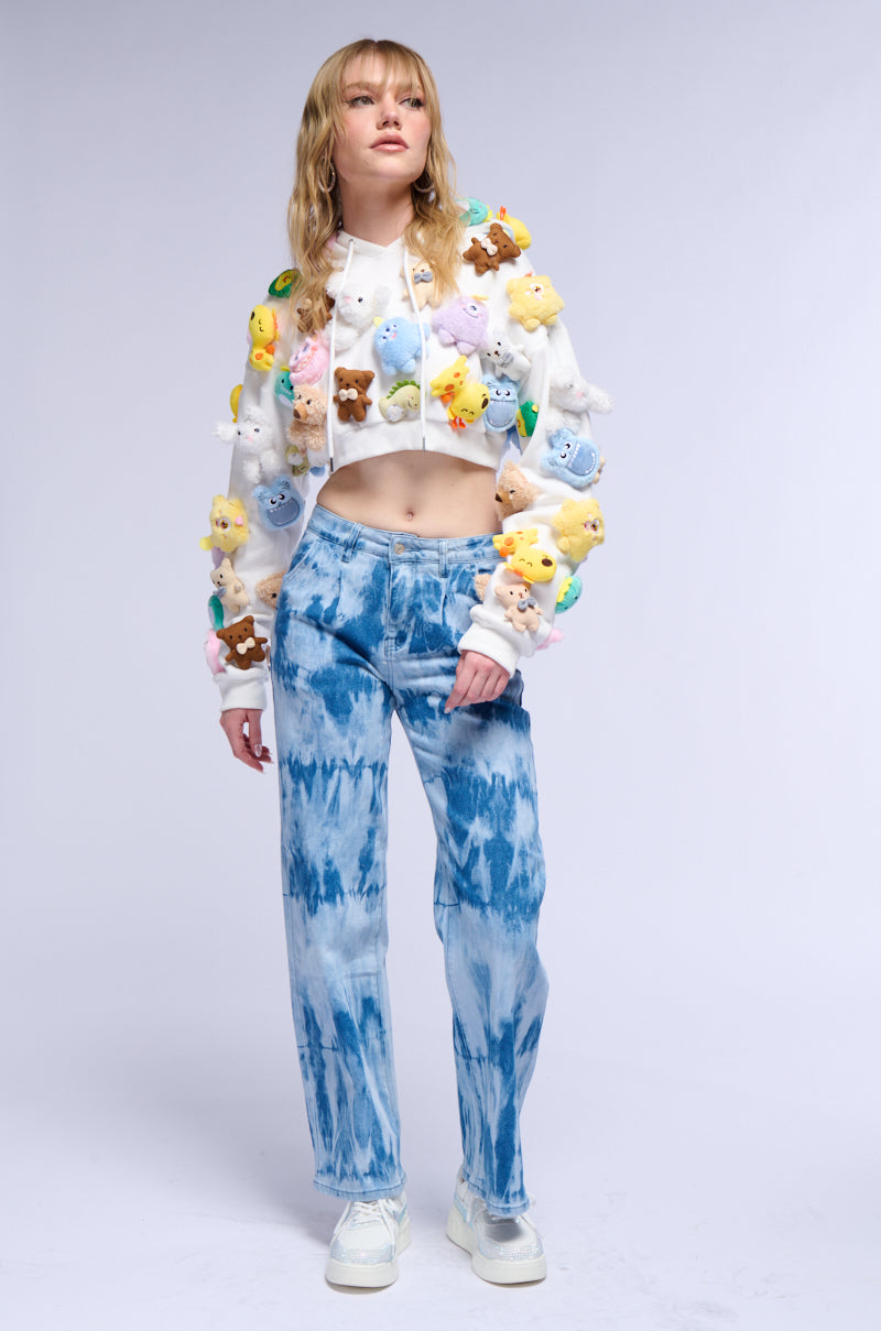 Extra View Teddy Bear Girl Cropped Applique Sweatshirt