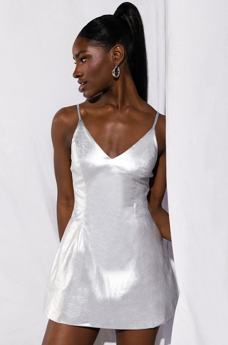 white and silver dress Bella Bloom Boutique this sophisticated long maxi prom dress will be your lovely partner THE GREAT ESCAPE METALLIC SILVER