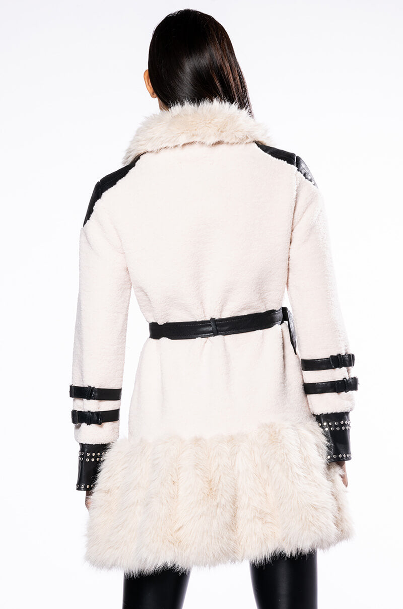 Extra View The Met Faux Fur Coat